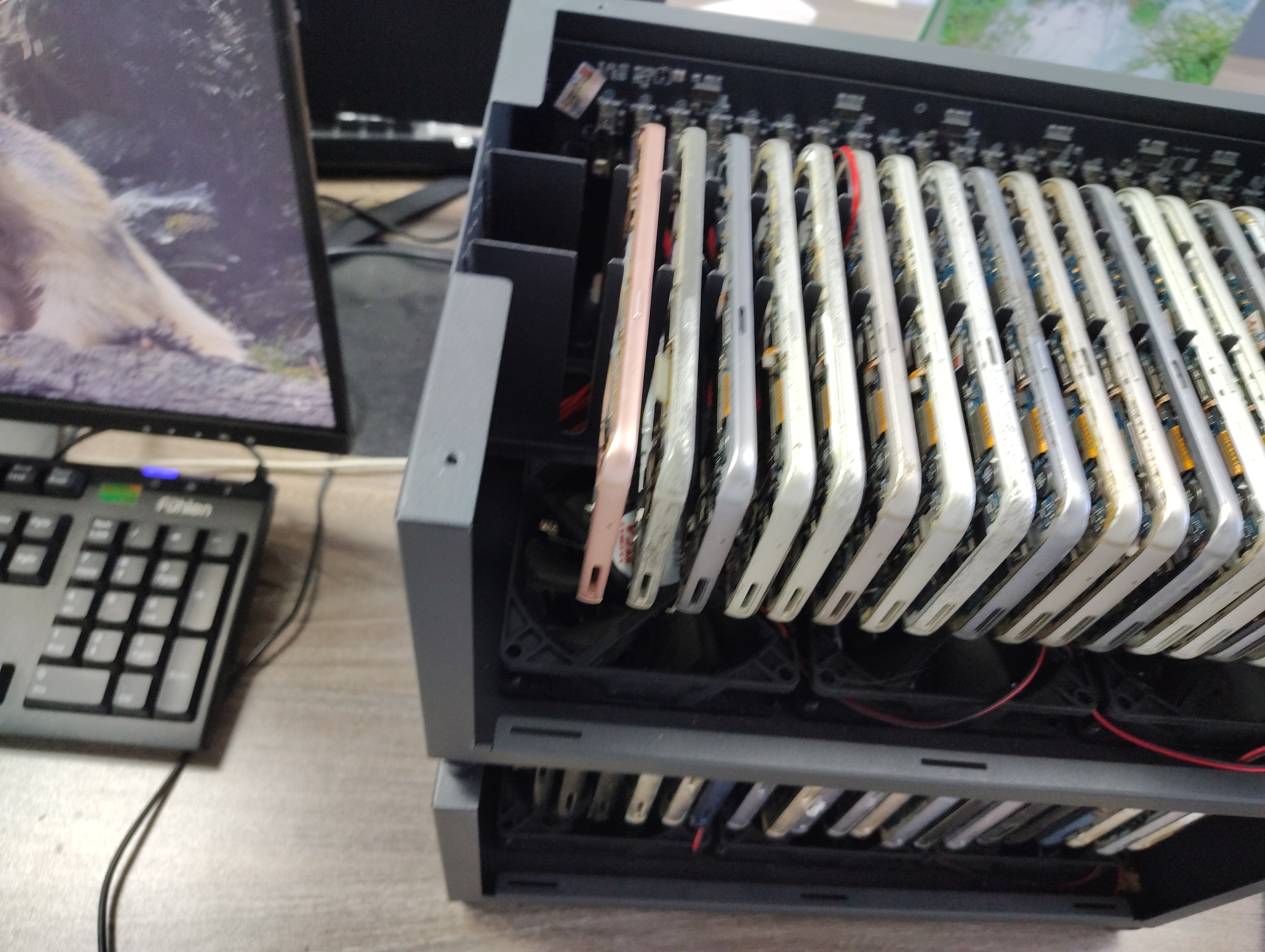 Lắp Đặt Box Phone Farm Tại Cityland Riverside TP Hồ Chí Minh